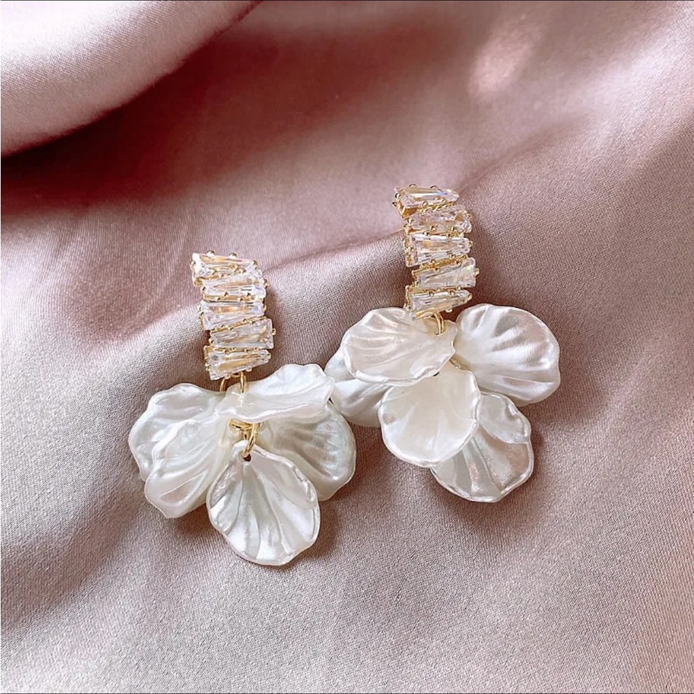 Wedding Earrings 14k Gold Plated Acrylic Petals and Zircon Stones Dangle…